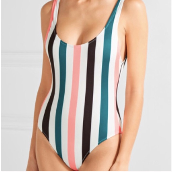SOLID & STRIPED Other - NWT Solid & Striped Ann Marie One Piece (R13)